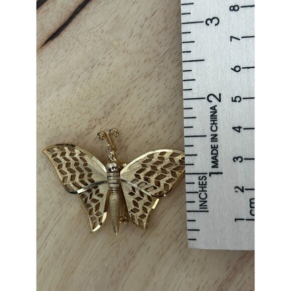 Vintage Coro Gold-Tone Butterfly Brooch With Movable Wings - Rare Jewelry Piece - Picture 4 of 4